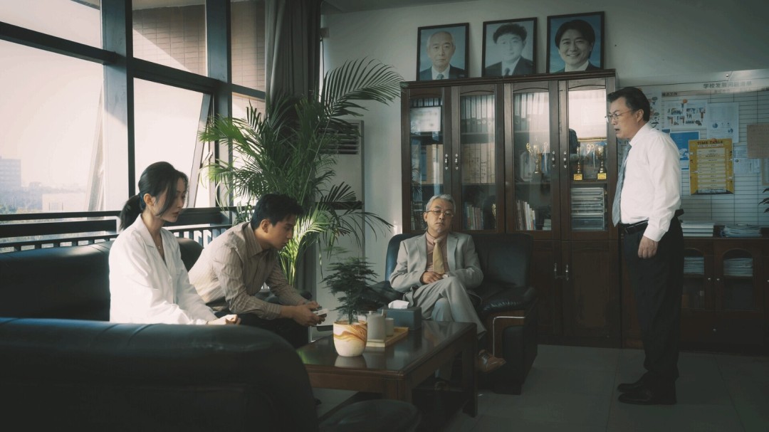 国产影游《恶校游戏》上架Steam 试玩版已上线